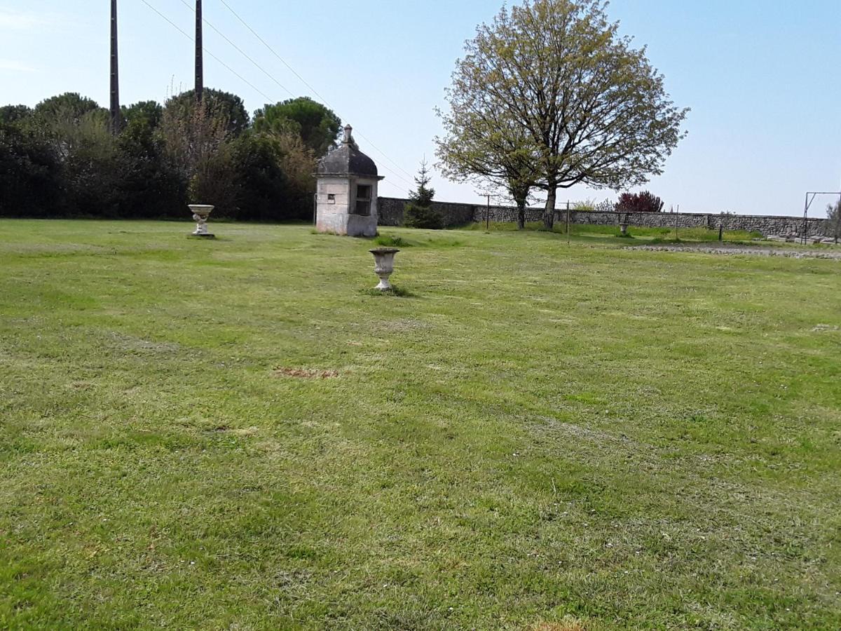 Bed and Breakfast Le Moulin A Vent Bertric-Buree Экстерьер фото